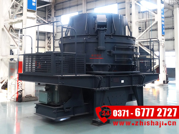 制砂設(shè)備中加工山石的制砂機(jī) 制砂設(shè)備中加工山石的制砂機(jī)