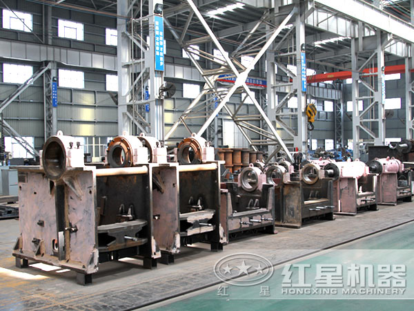 顎式破碎機(jī)生產(chǎn)車間 顎式破碎機(jī)生產(chǎn)車間