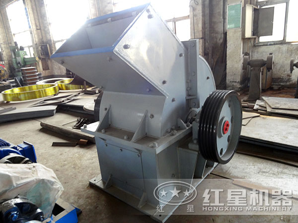 錘式破碎機(jī)生產(chǎn)車間 錘式破碎機(jī)生產(chǎn)車間