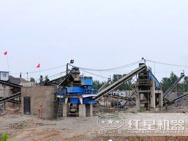 制砂機(jī)生產(chǎn)現(xiàn)場(chǎng) 制砂機(jī)生產(chǎn)現(xiàn)場(chǎng)