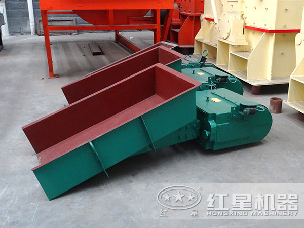 GZG型電機(jī)振動(dòng)給料機(jī) GZG型電機(jī)振動(dòng)給料機(jī)