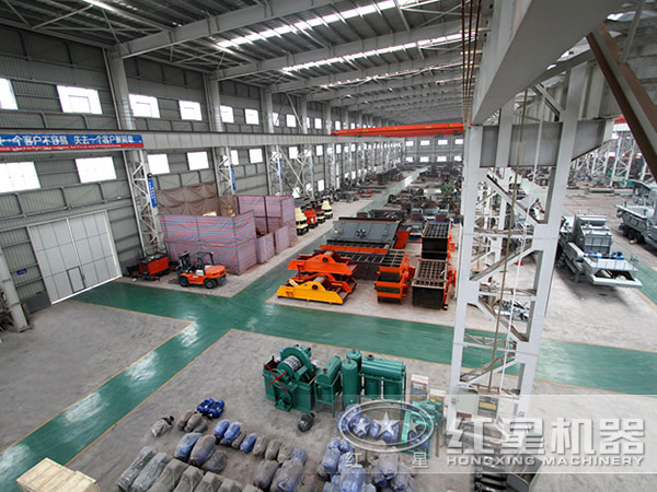 鵝卵石移動(dòng)破碎設(shè)備廠家 鵝卵石移動(dòng)破碎設(shè)備廠家