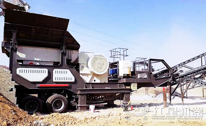 移動式制砂機現(xiàn)場 移動式制砂機現(xiàn)場