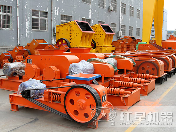 齒輥式破碎機(jī)實(shí)拍圖 齒輥式破碎機(jī)實(shí)拍圖