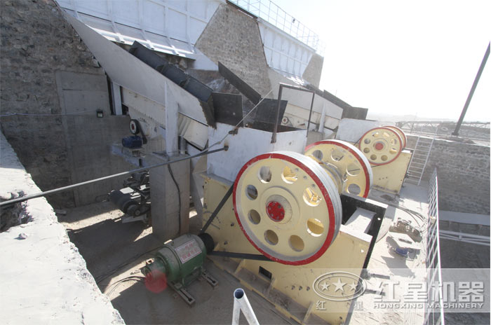 顎式破碎機(jī) 顎式破碎機(jī)