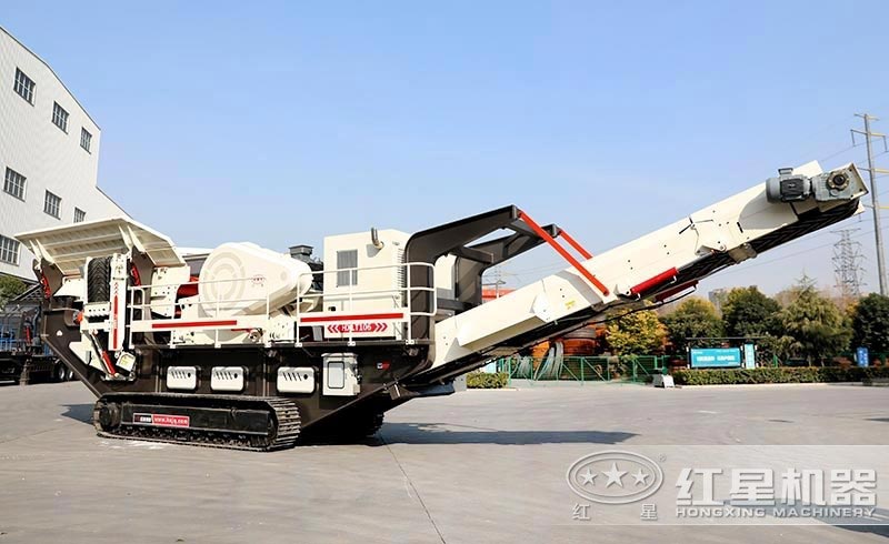 履帶流動(dòng)磕石機(jī)實(shí)拍圖 履帶流動(dòng)磕石機(jī)實(shí)拍圖