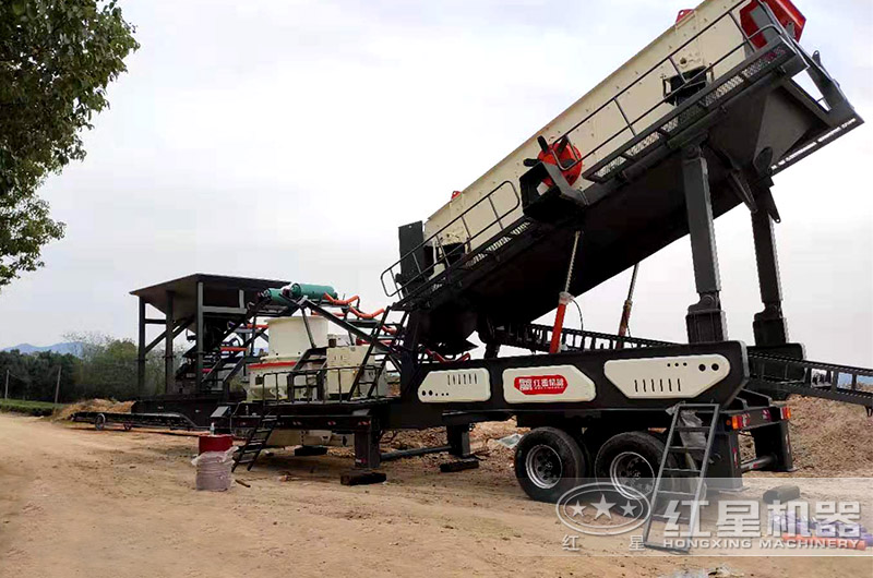 車載打砂機(jī)工作現(xiàn)場 車載打砂機(jī)工作現(xiàn)場