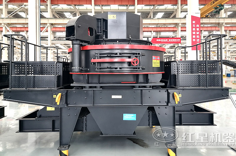 鵝卵石制沙機型號時產(chǎn)300噸有哪些，一臺價格多少？附視頻