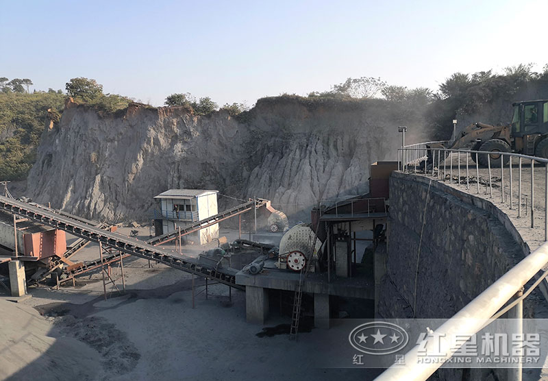 錘式制砂機配置的生產機制砂
